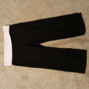Victorias secret cropped yoga pants